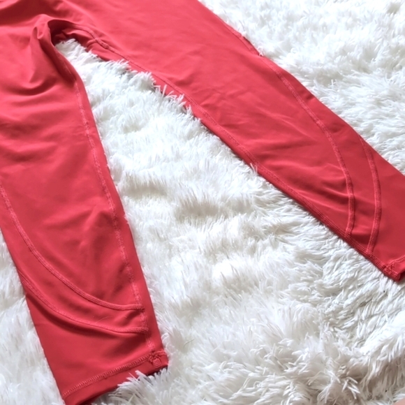 π΄SALE! Alphalete Red Coral Pulse Surge Leggings - Picture 6 of 10